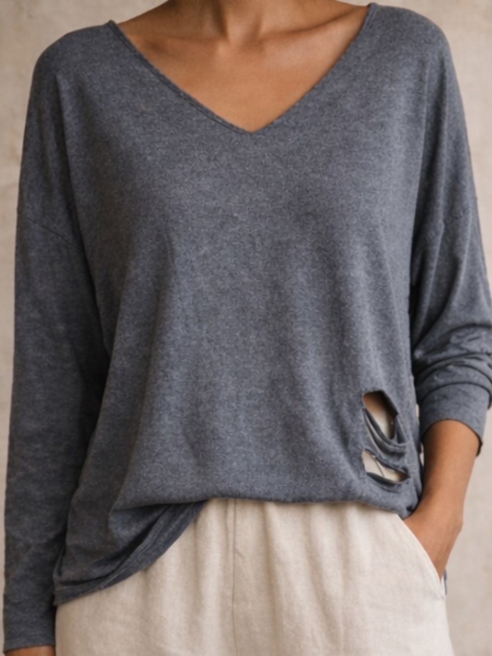 Planet by Lauren G Cutout Back Top Gray One Size Pima Cotton